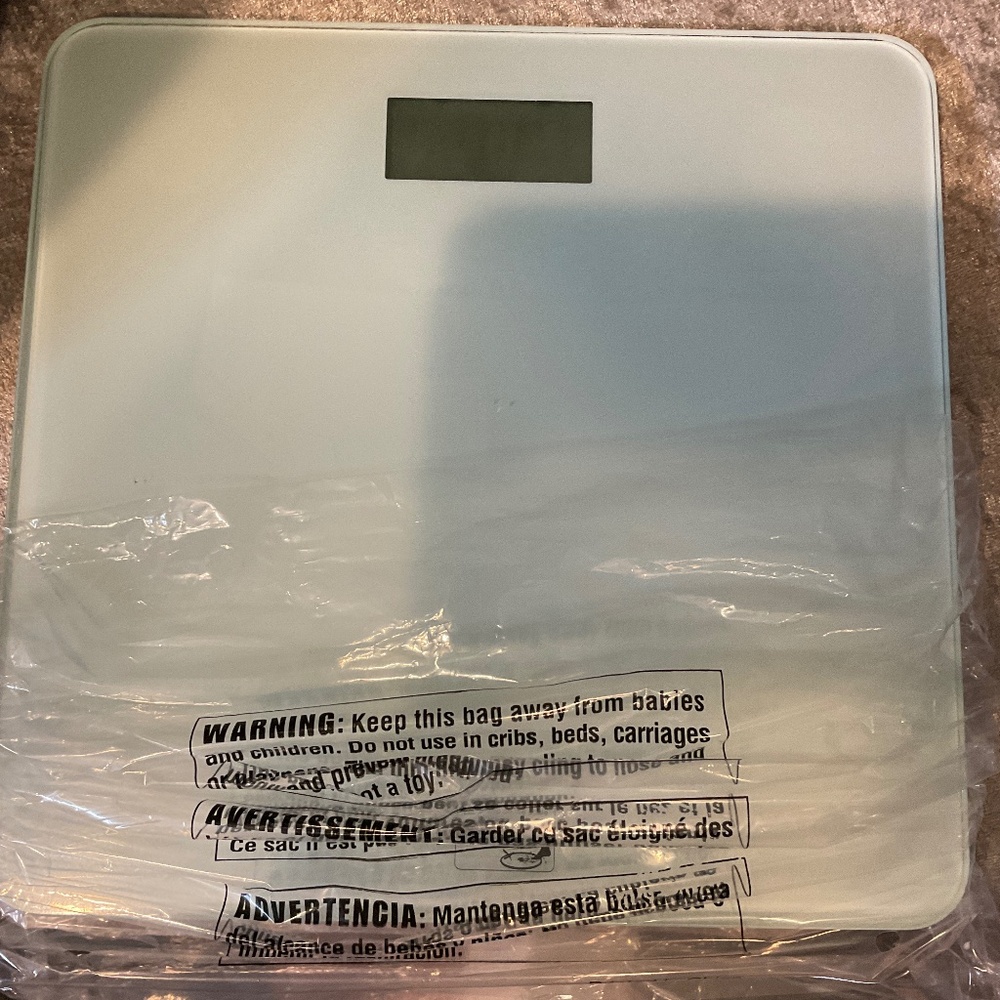 Real Appeal Electronic Body Weight Scale, NIB